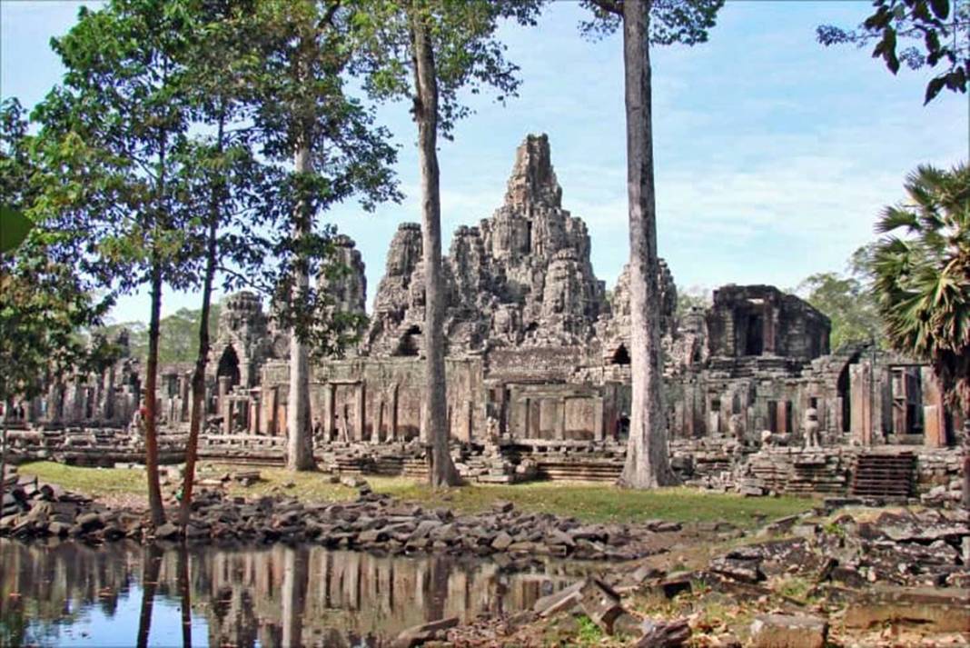 Arkeologlar bile şaştı kaldı: Şaşırtıcı derecede iyi durumdalar! Koruma altındaki kum taşı heykellerinin yenileri bulundu 2